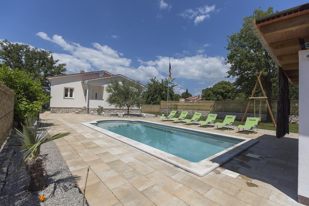 Villa Luka Nedescina Exterior photo