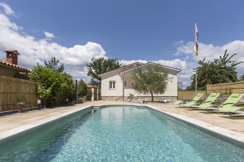 Villa Luka Nedescina Exterior photo